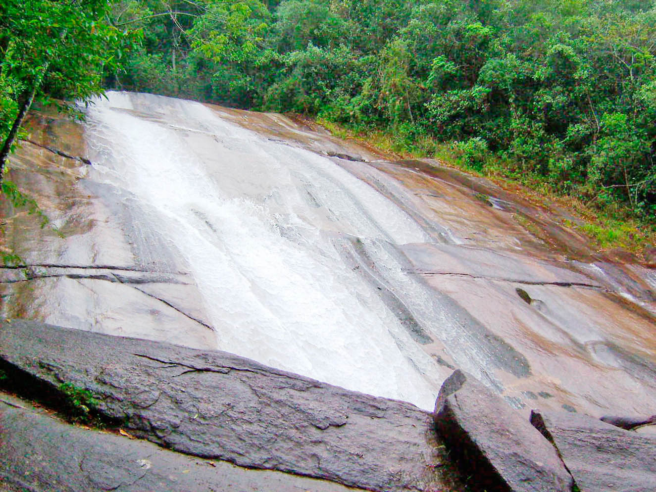 Turismo - Cachoeira Santa Clara - Pousada Verde Água - Visconde de Mauá-RJ